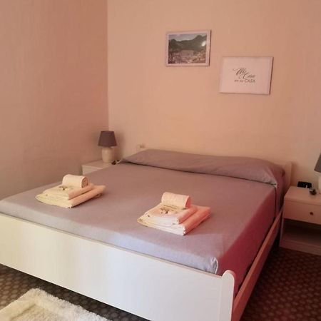 Bed and Breakfast Monolocale Nel Centro Storico Aieta Номер фото